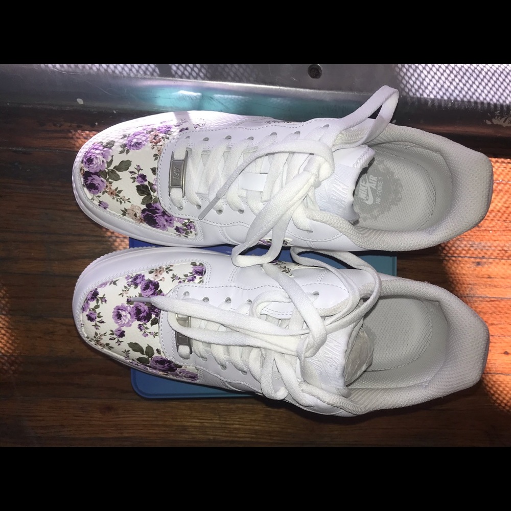 Drip Creationz Purple Flowers AF1 - Picture 4 of 5